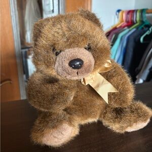 TY Classic “Magee” the bear plush
